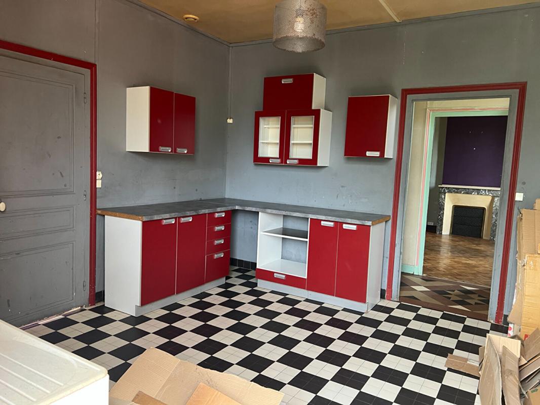 MONDOUBLEAU Maison de pays 5 pièce(s) 90 m2 5