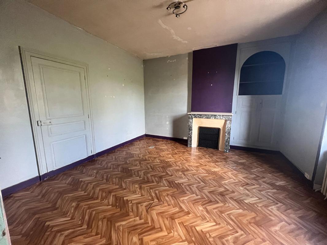 MONDOUBLEAU Maison de pays 5 pièce(s) 90 m2 7