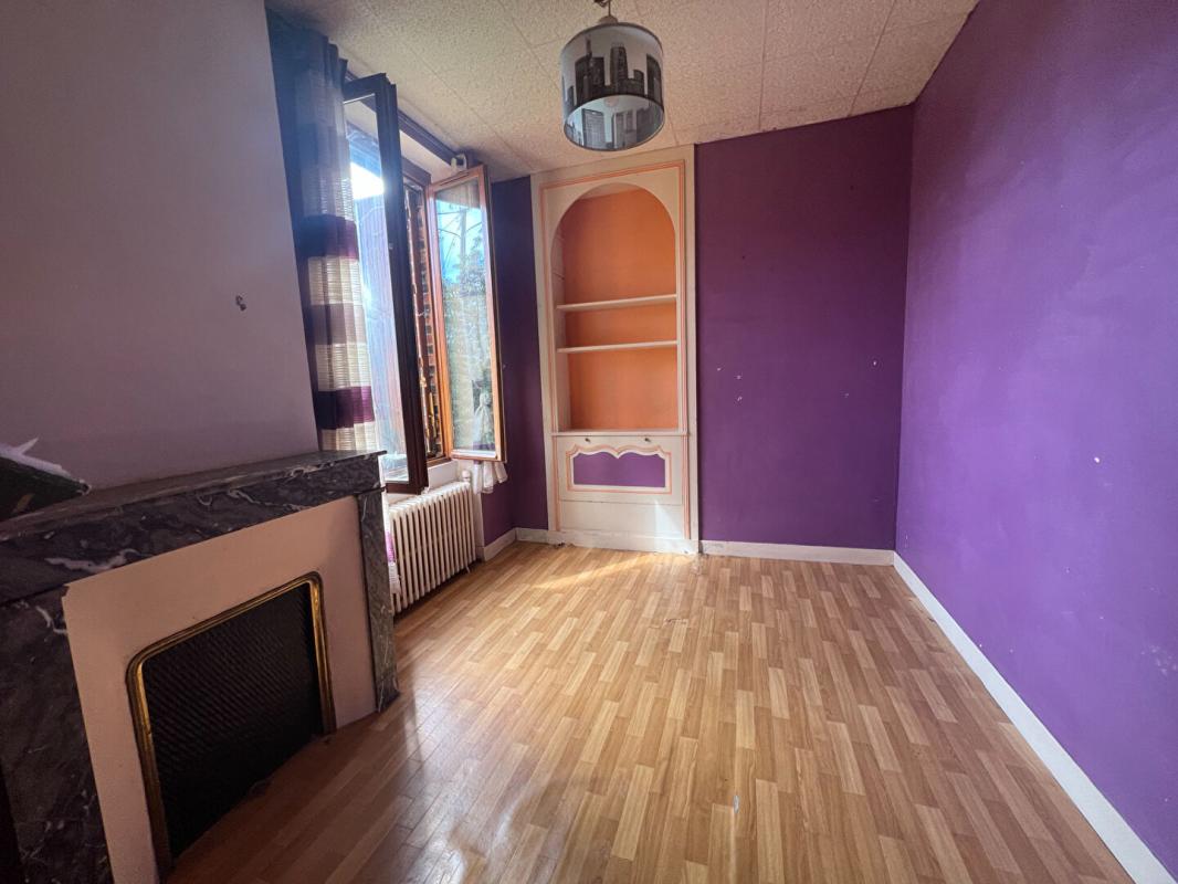 MONDOUBLEAU Maison de pays 5 pièce(s) 90 m2 8