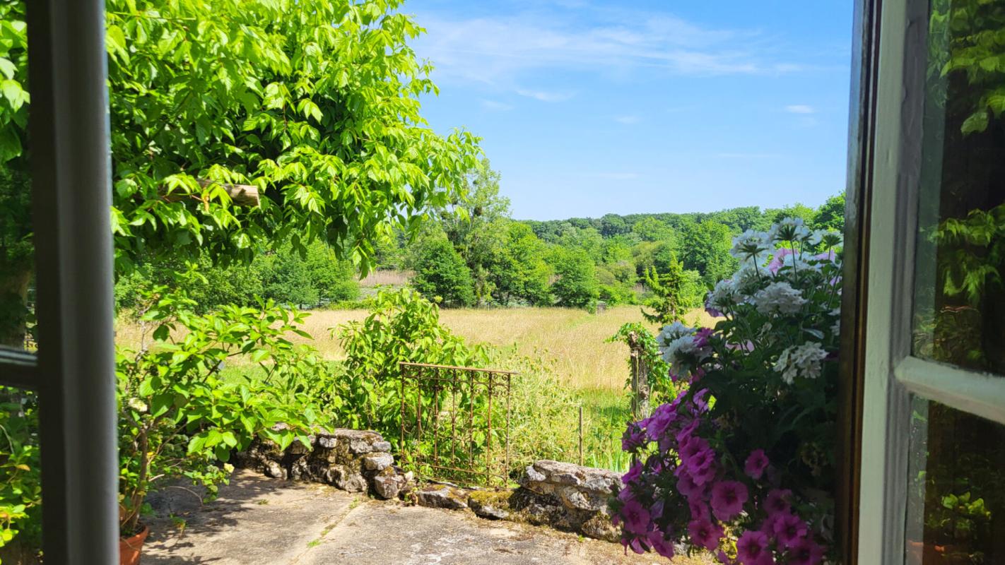 ECHOURGNAC 24410 Maison atypique sur 2 niveaux entre Riberac et Saint Aulaye parcelle de 4ha et un étang 13
