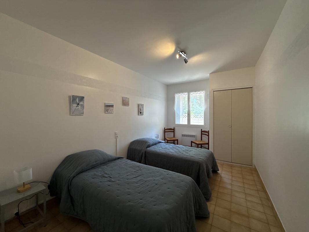 VIAS Domaine de caractère avec gîtes, chambres d'hôtes et parc de 1,7 hectare à Vias 16