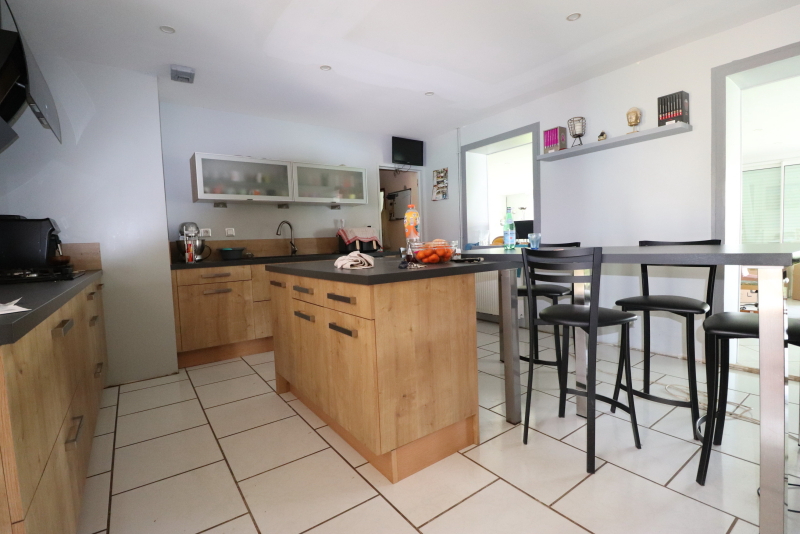 DECIZE Maison Toury Lurcy 6 pièce(s) 159 m2 6