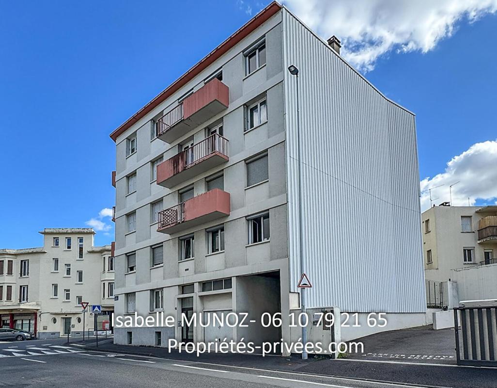 CLERMONT-FERRAND lot de 2 appartements F1 let F2 à Clermont Ferrand, les Carmes 16