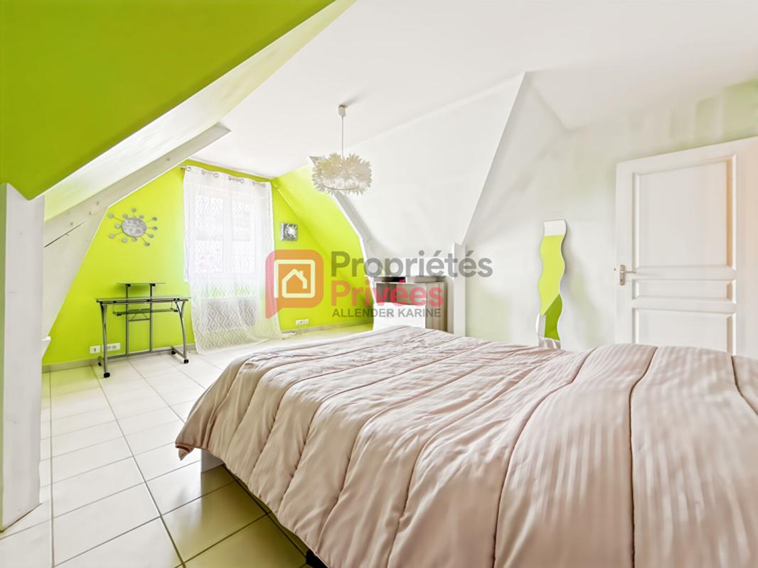 FONTAINE-LA-GAILLARDE Maison Fontaine La Gaillarde 4 pièce(s) 120 m2 6