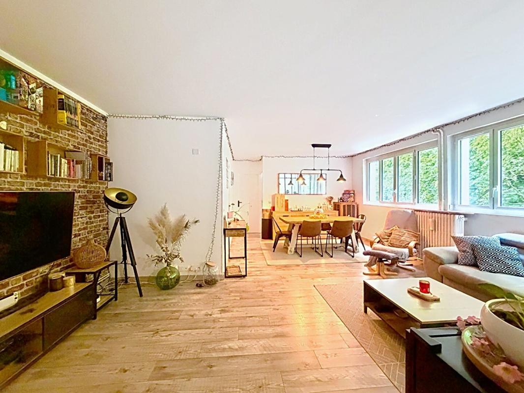 LE PECQ Appartement 3 pièces de 67.62 m2 - balcon- parking- cave 1