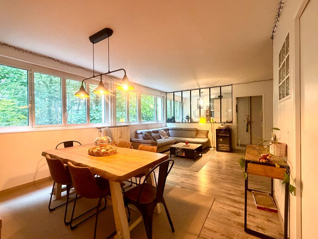 LE PECQ Appartement 3 pièces de 67.62 m2 - balcon- parking- cave 2
