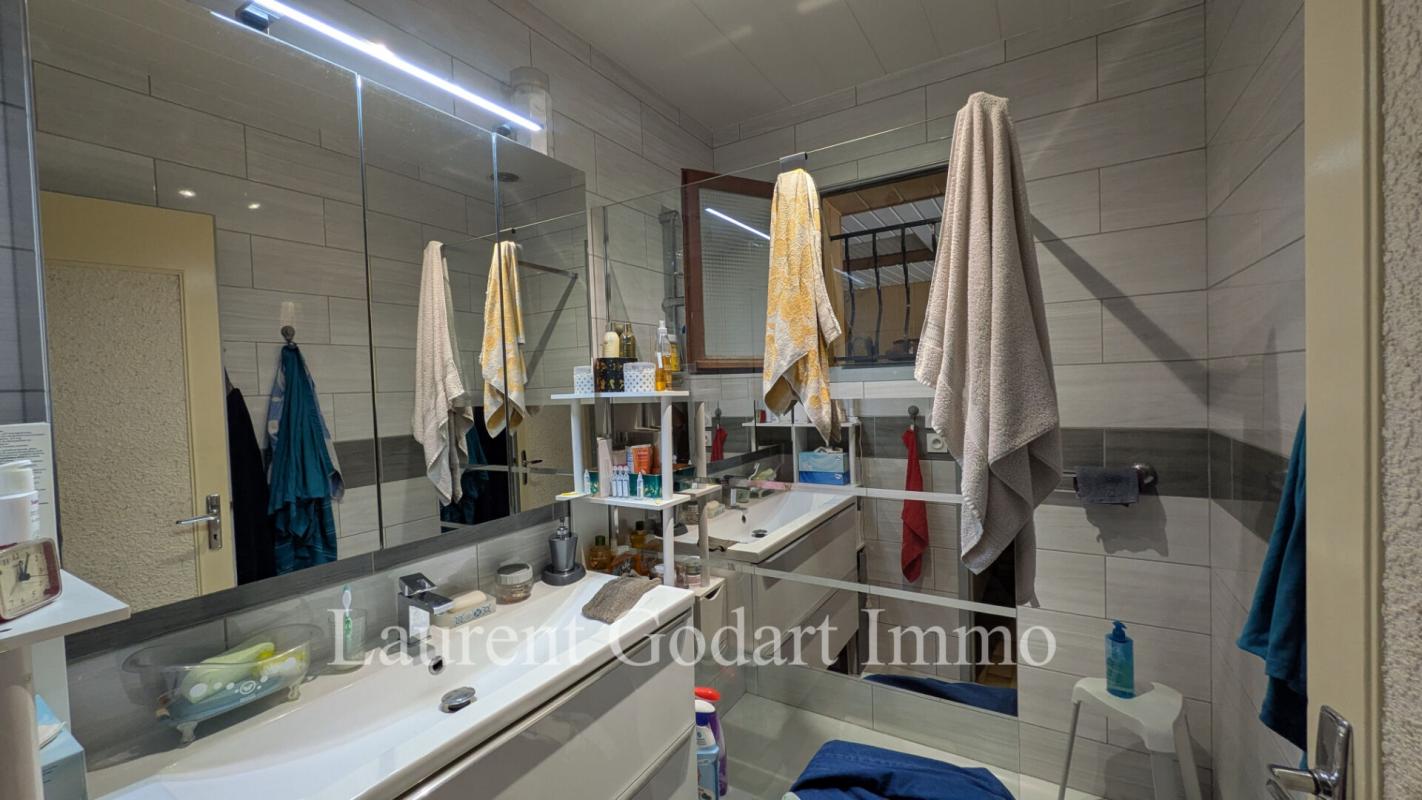 VIRSAC VIAGER OCCUPÉ à Virsac (33) Maison 3 chambres avec dépendance 6