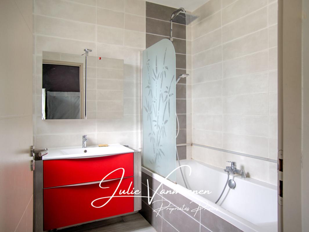PLAISANCE-DU-TOUCH Plaisance-du-Touch 31880 - Maison contemporaine 210 m2 + T2 indépendant - Piscine - Garage 48 m2 12