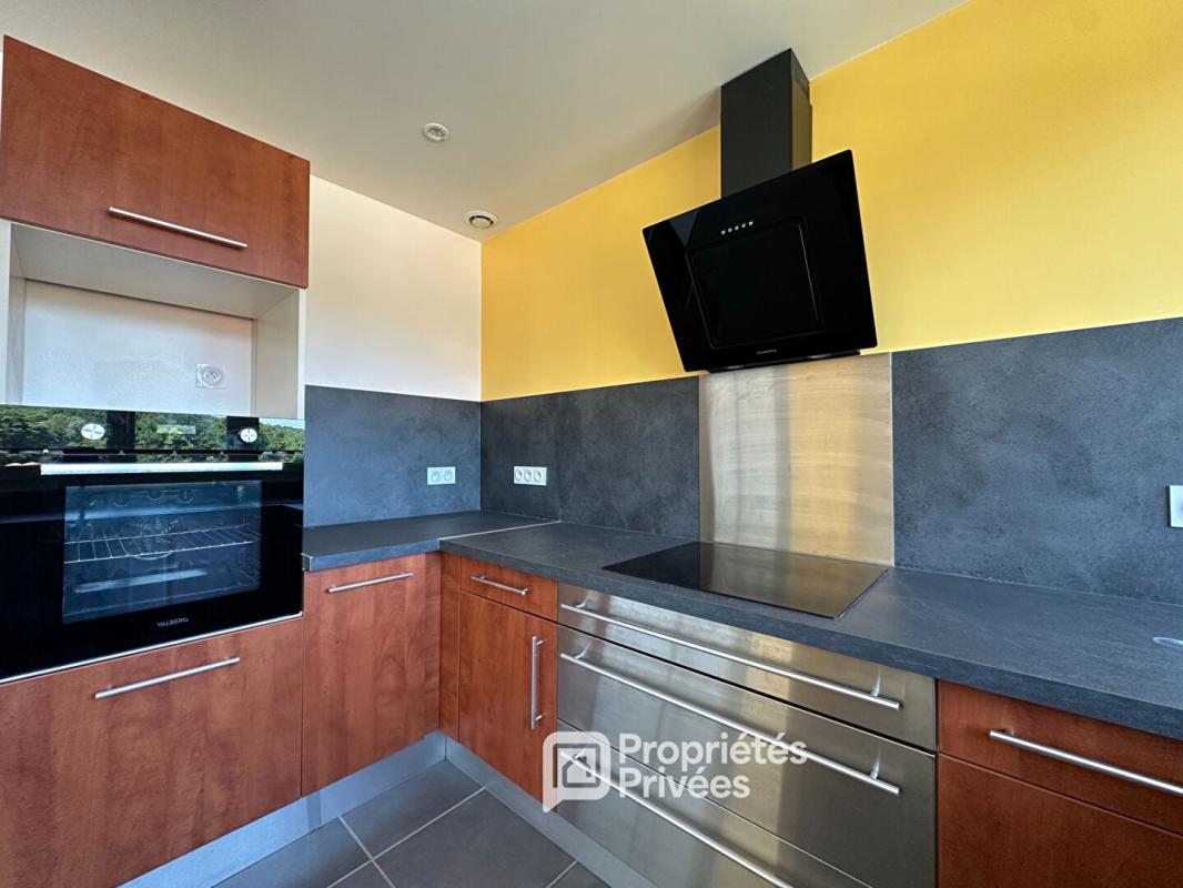 NOHANENT Maison 7 pièces 180 m2 sur terrain 469 m2 5