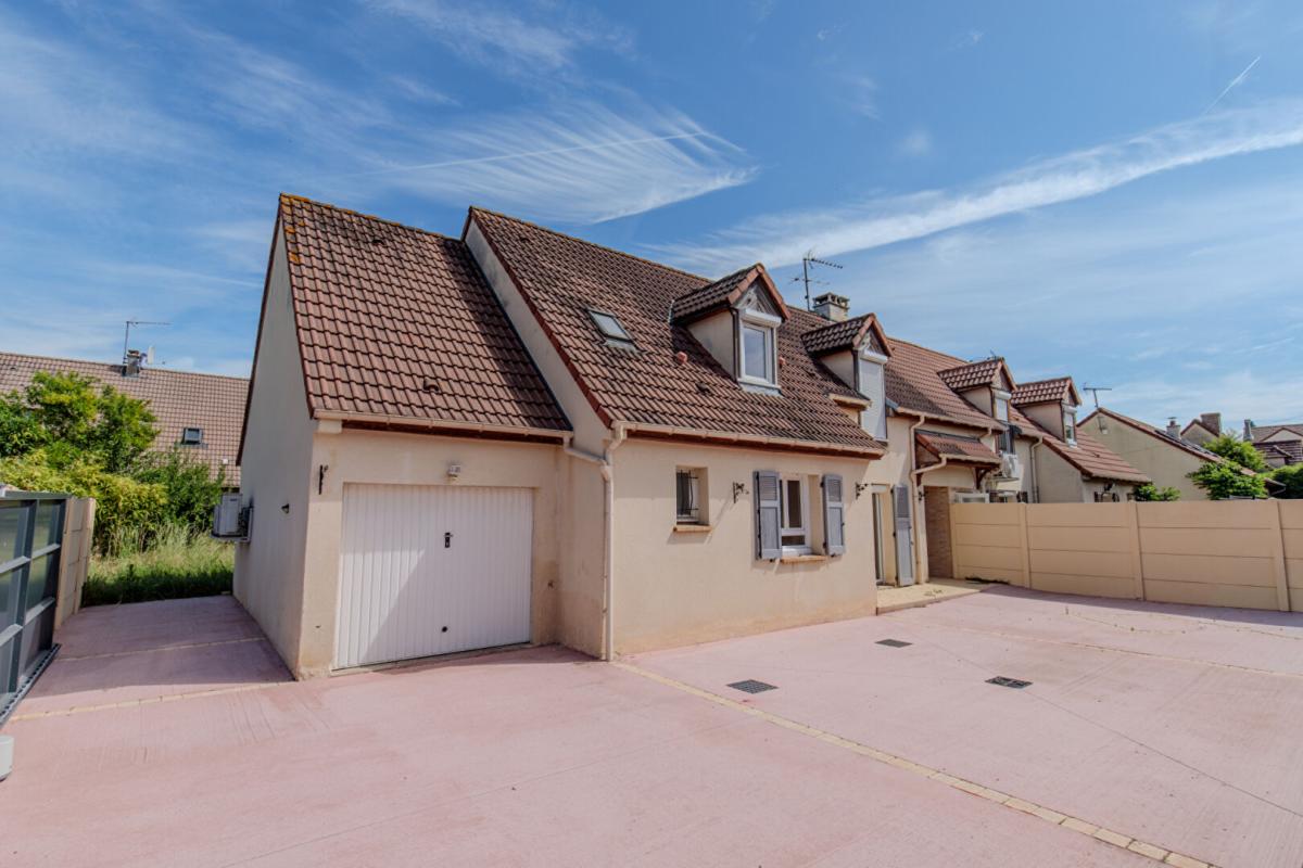 GARGENVILLE Maison familiale - Coeur de Gargenville et gare à quelques pas 1