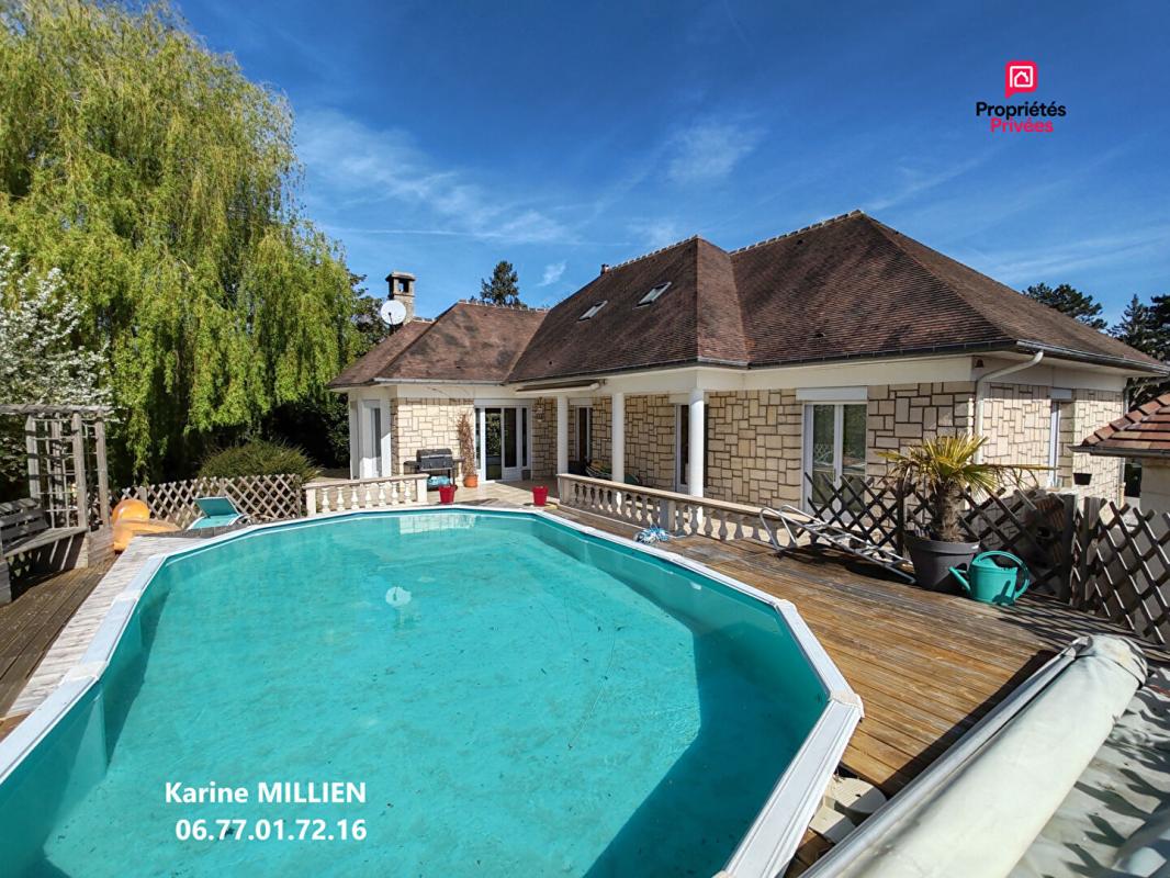 IVRY-LA-BATAILLE IVRY LA BATAILLE 27540 Maison individuelle avec véranda chauffée - 1 étage - 4 chambres - Double garage - Quart port - Piscine Hors Sol Chauffée - Terrain d'env. 3300 m²  - 468000  HAI 4