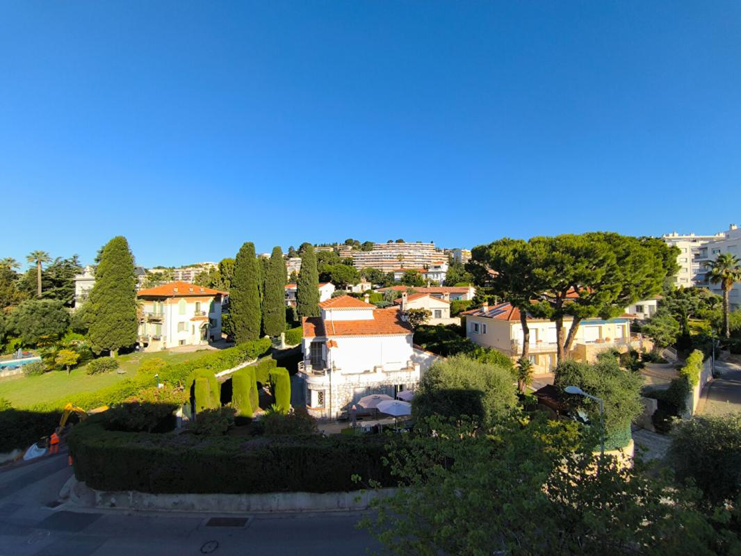 NICE Appartement Nice 3 pièce(s) 63 m2 vue mer 10
