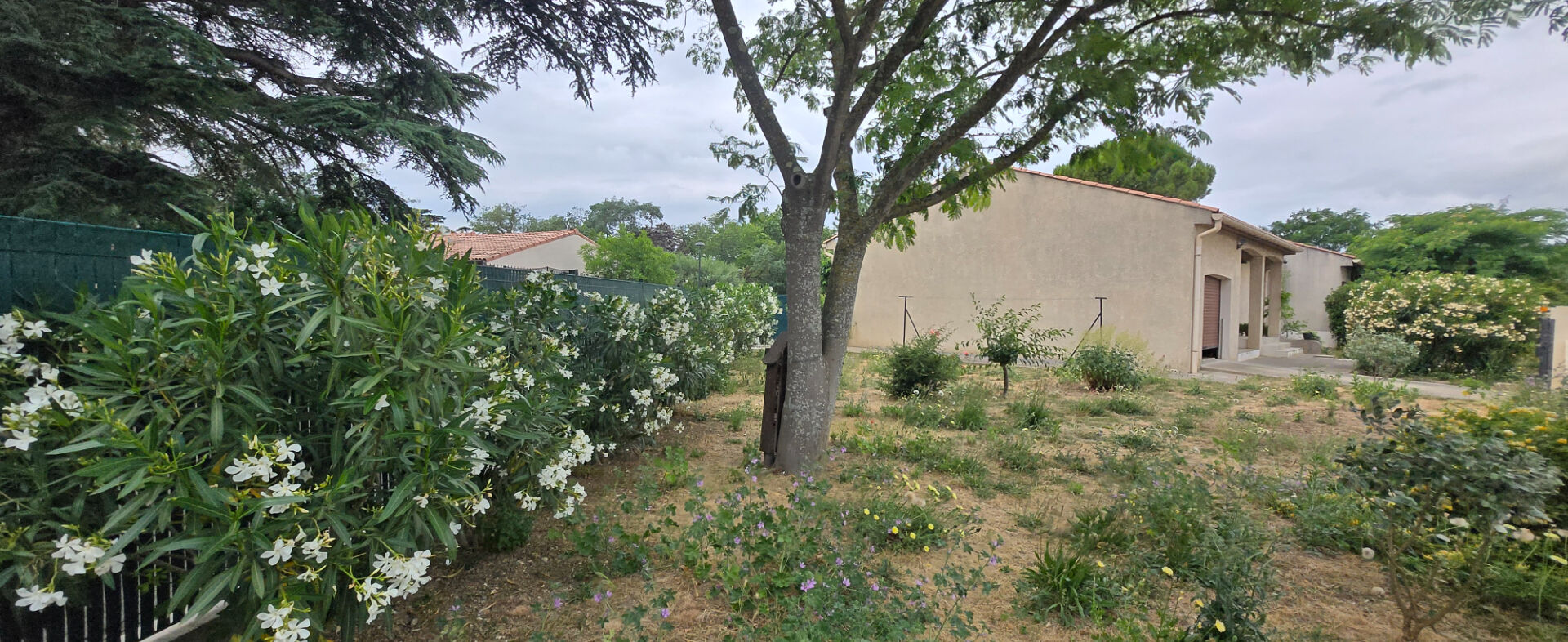 LA REDORTE VILLA PLAIN PIED LA REDORTE 11