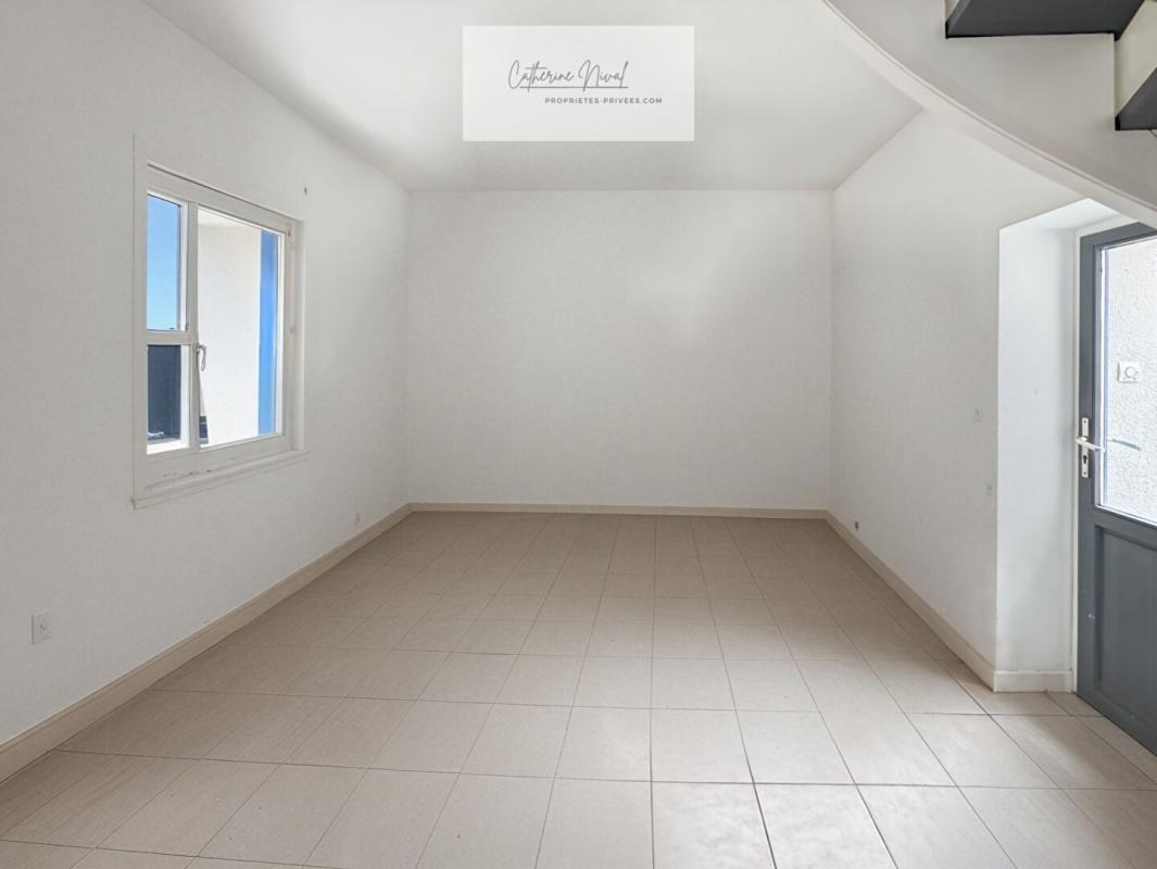 SAINT-NAZAIRE Maison Saint Nazaire, 2 chambres 47 m2, jardin, dépendance 5
