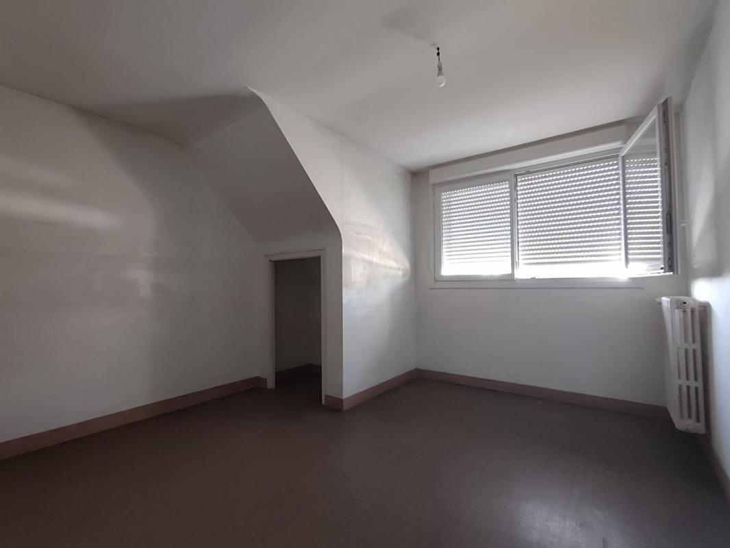 ROSPORDEN MAISON 29140 ROSPORDEN, 3 chambres 9