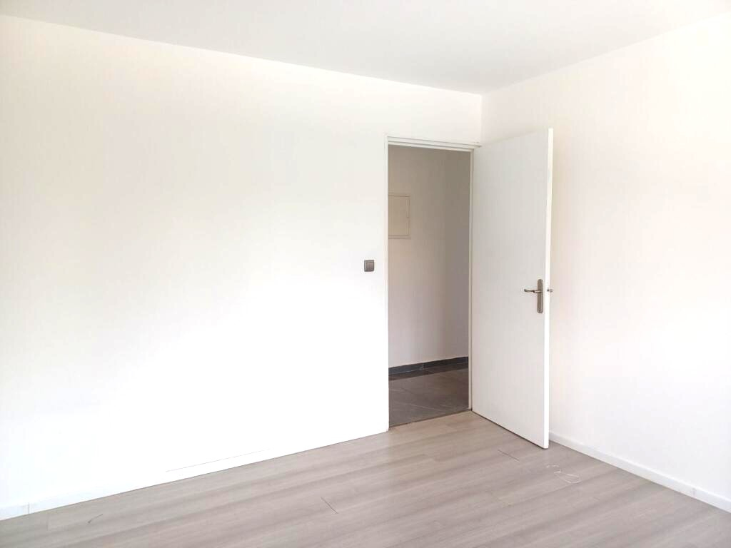 FEYZIN Grand T4 de 95 m2 Très bon état 6
