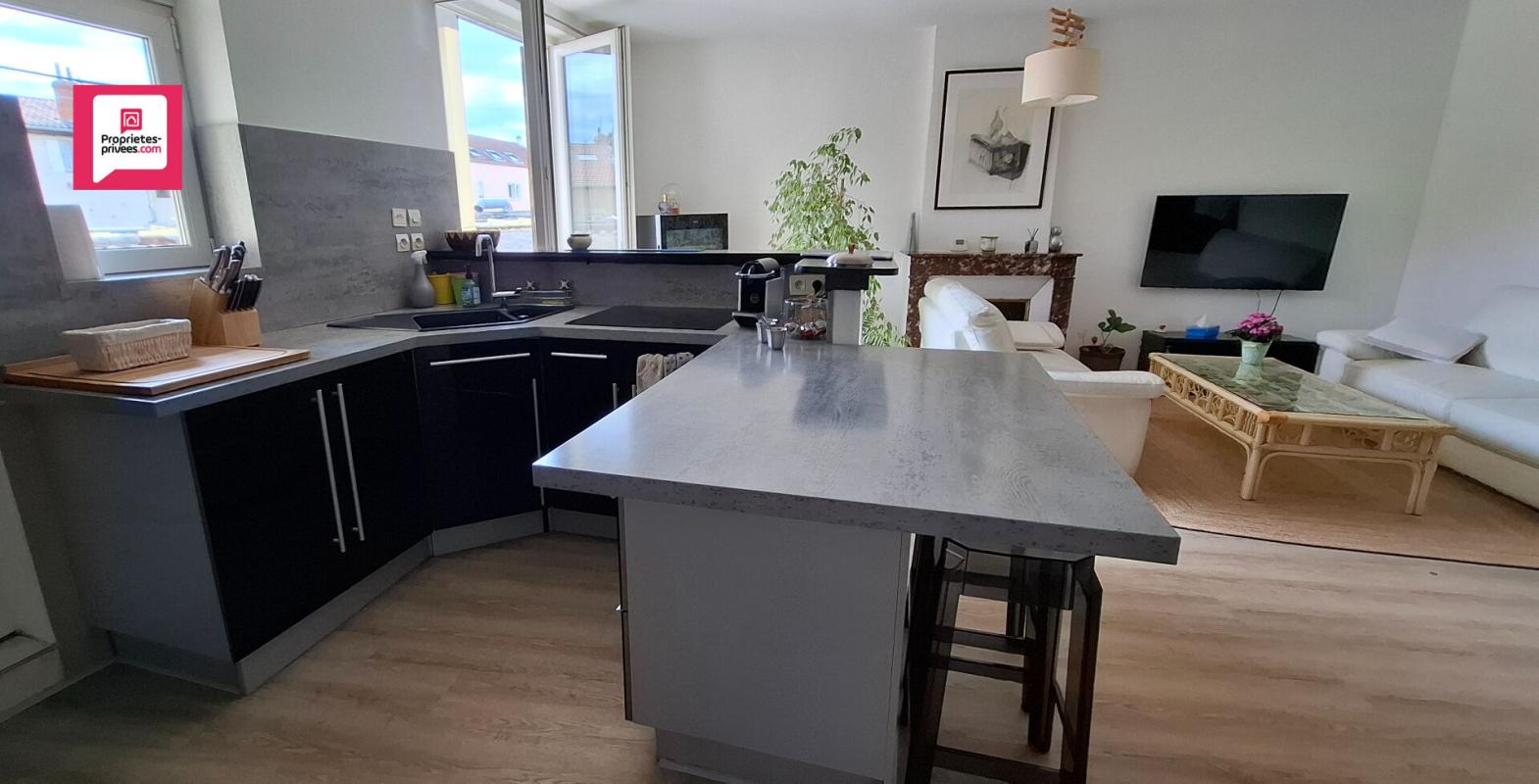 BOURG-EN-BRESSE Appartement Bourg En Bresse  centre 4 pièce(s) 108 m2 7