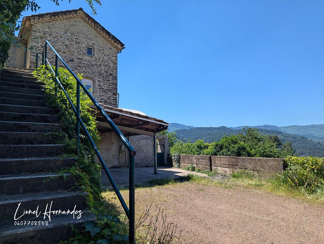 SAINTE-CECILE-D'ANDORGE Mas cévenol avec piscine et terrain d'environ 1 hectare - Vue panoramique sur les Cévennes 17