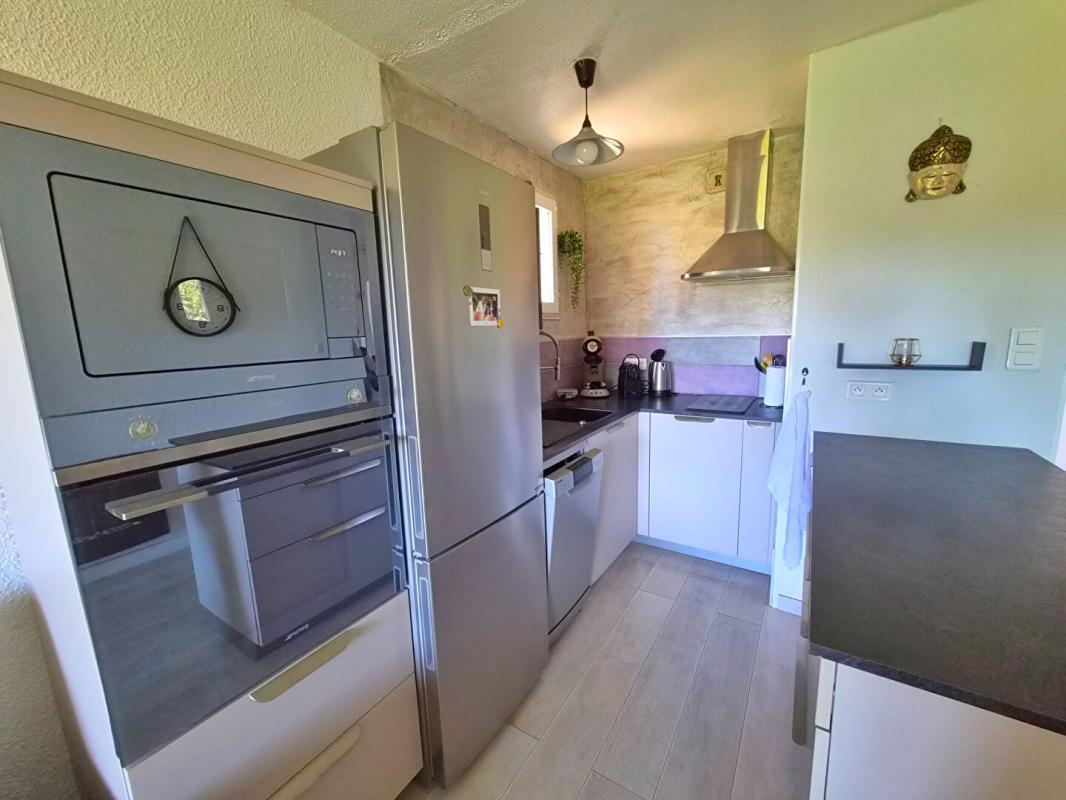 SANARY-SUR-MER APPARTEMENT T2 SANARY- PROCHE PORT A PIED 4