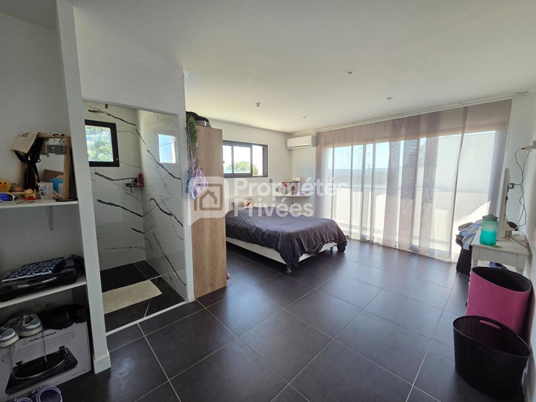 MONTELIMAR Maison Montélimar 6 pièces 225 m2 15