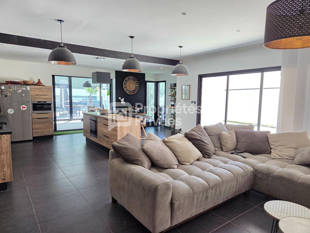 MONTELIMAR Maison Montélimar 6 pièces 225 m2 8