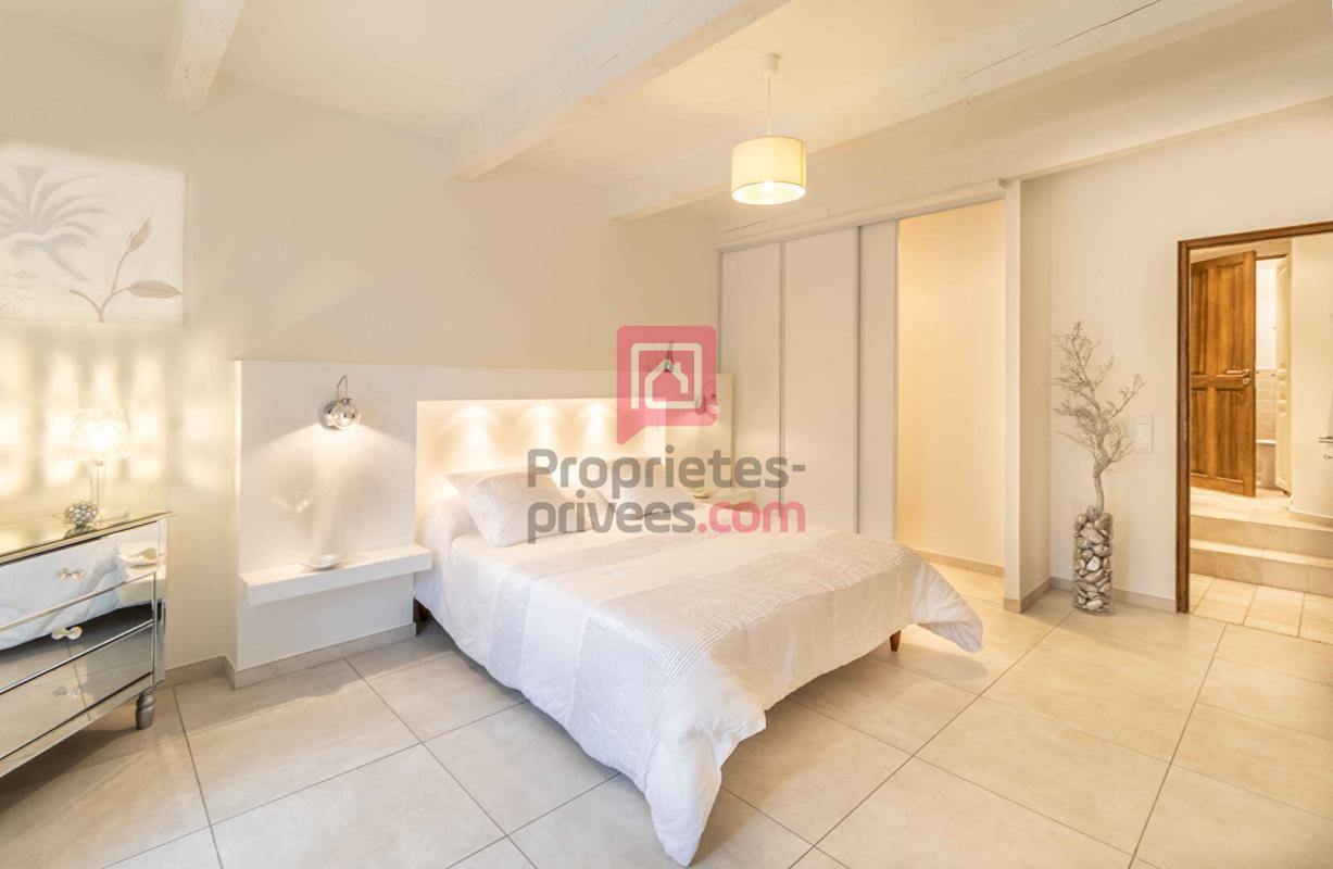 JONQUIERES JONQUIÈRES - PROPRIÉTÉ D'EXCEPTION AVEC 3 HABITATIONS INDÉPENDANTES 7