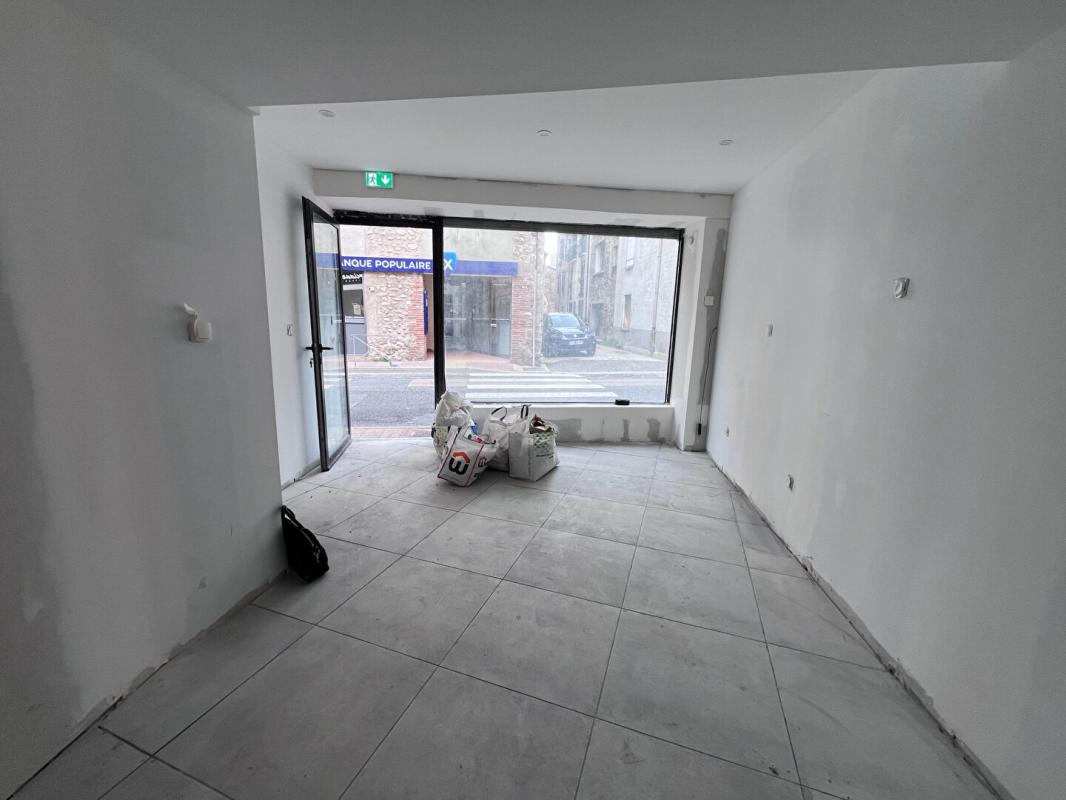 MILLAS Immeuble de rapport de 200 m² environs à rénover pouvant être aménagé en deux appartements et un local 16