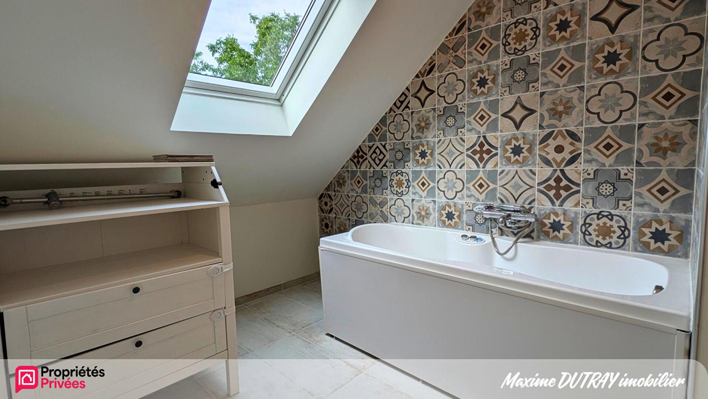 CINQ-MARS-LA-PILE Maison 5 pièces 128m² 11
