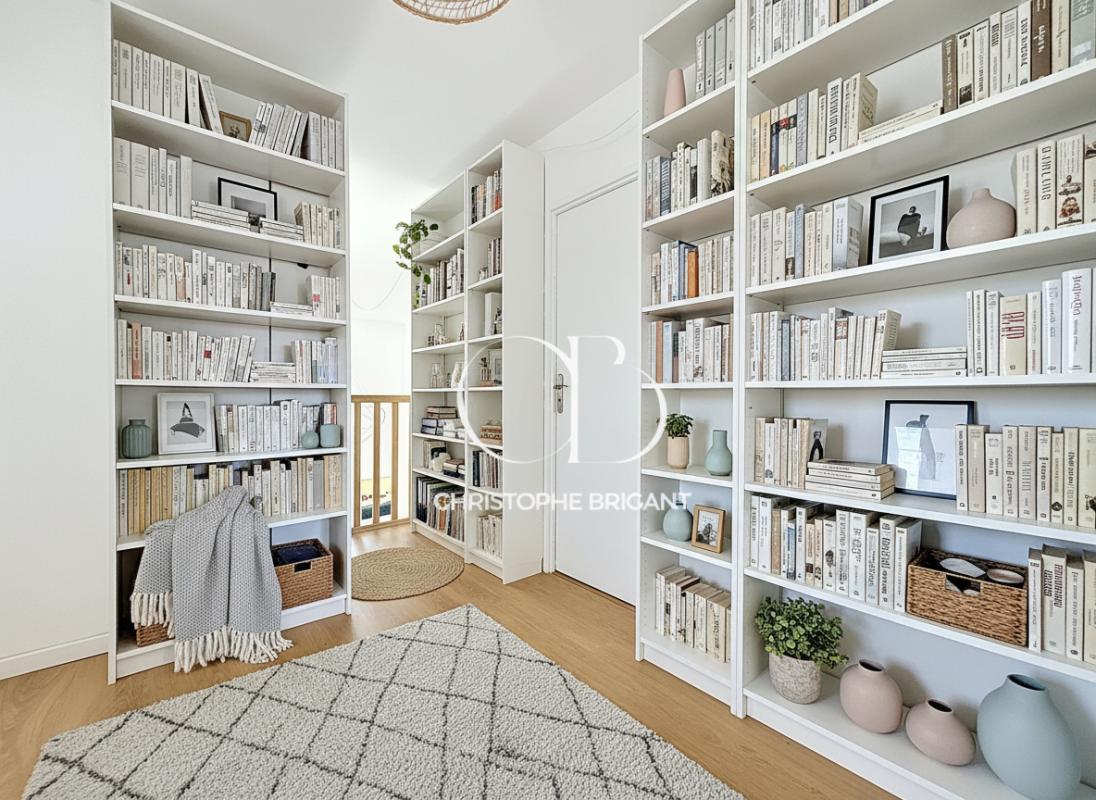 VILLEJUIF Superbe duplex 4 chambres de 117 M2 avec grande terrasse et balcons 9