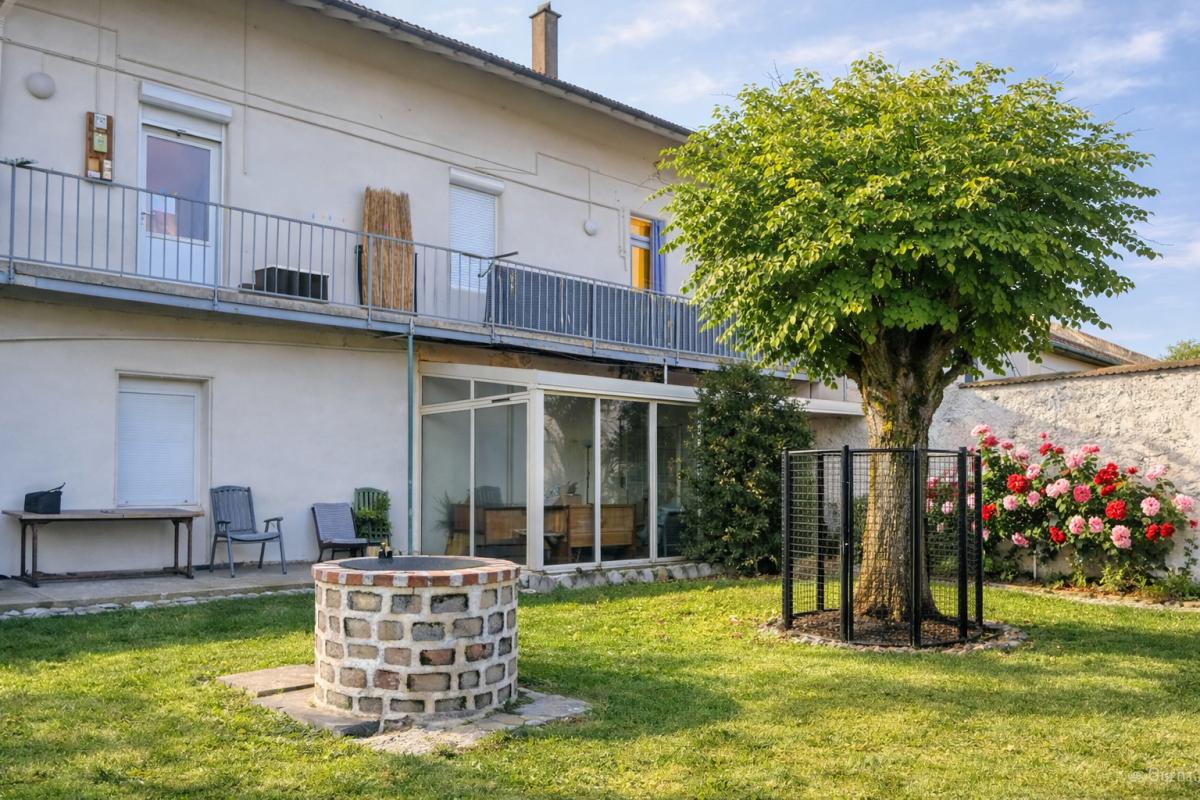 ROANNE Duplex familial de 105 m² ? 4 chambres, proche commodités 10