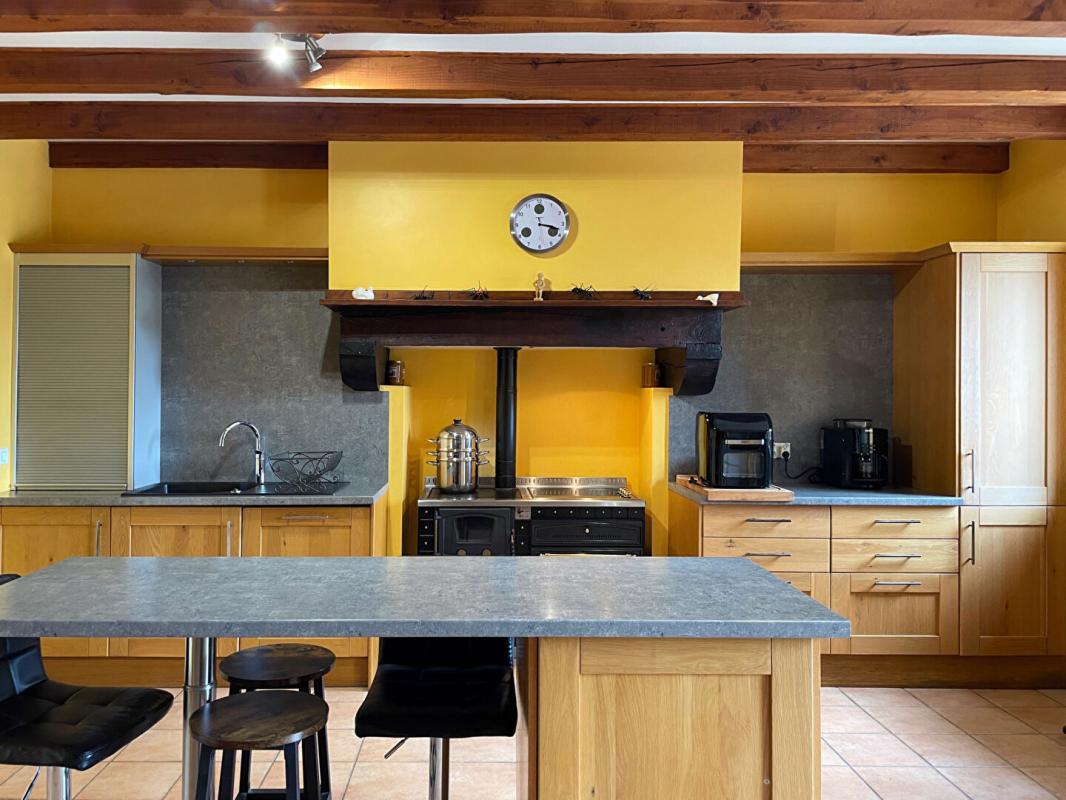 LE FAOUET Propriété de charme de 890 m2 12