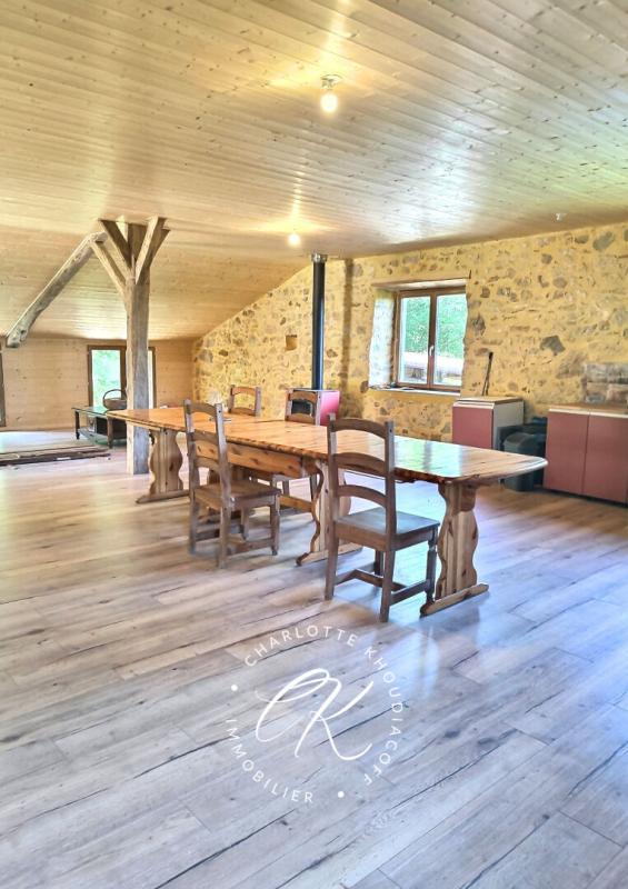 CONTRAZY Magnifique corps de ferme en pierre rénové de 3 hectares et deux habitations avec vue panoramique 6
