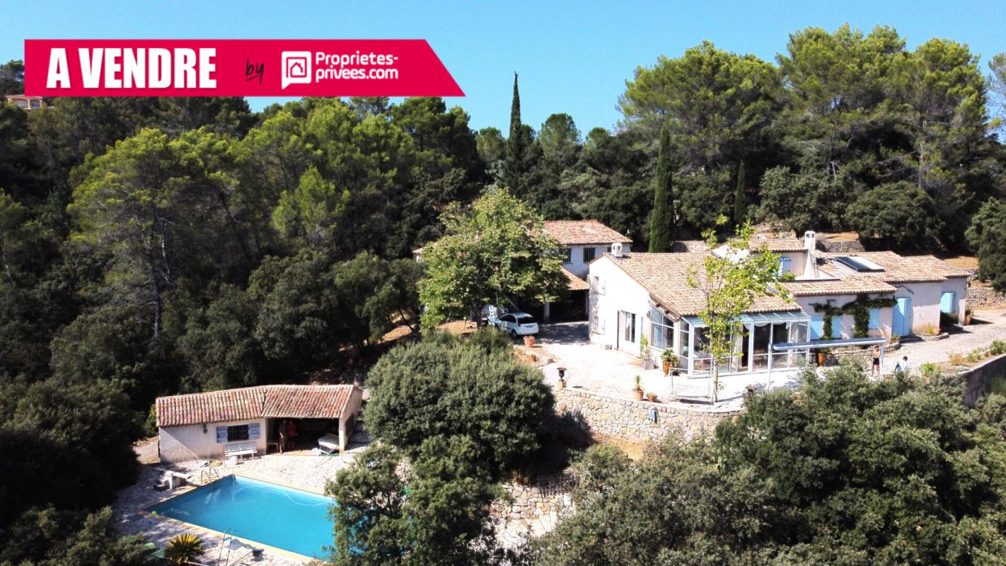 PIGNANS Pignans maison 10 pièce(s) 225 m2 + annexe 233 m² et piscine 1