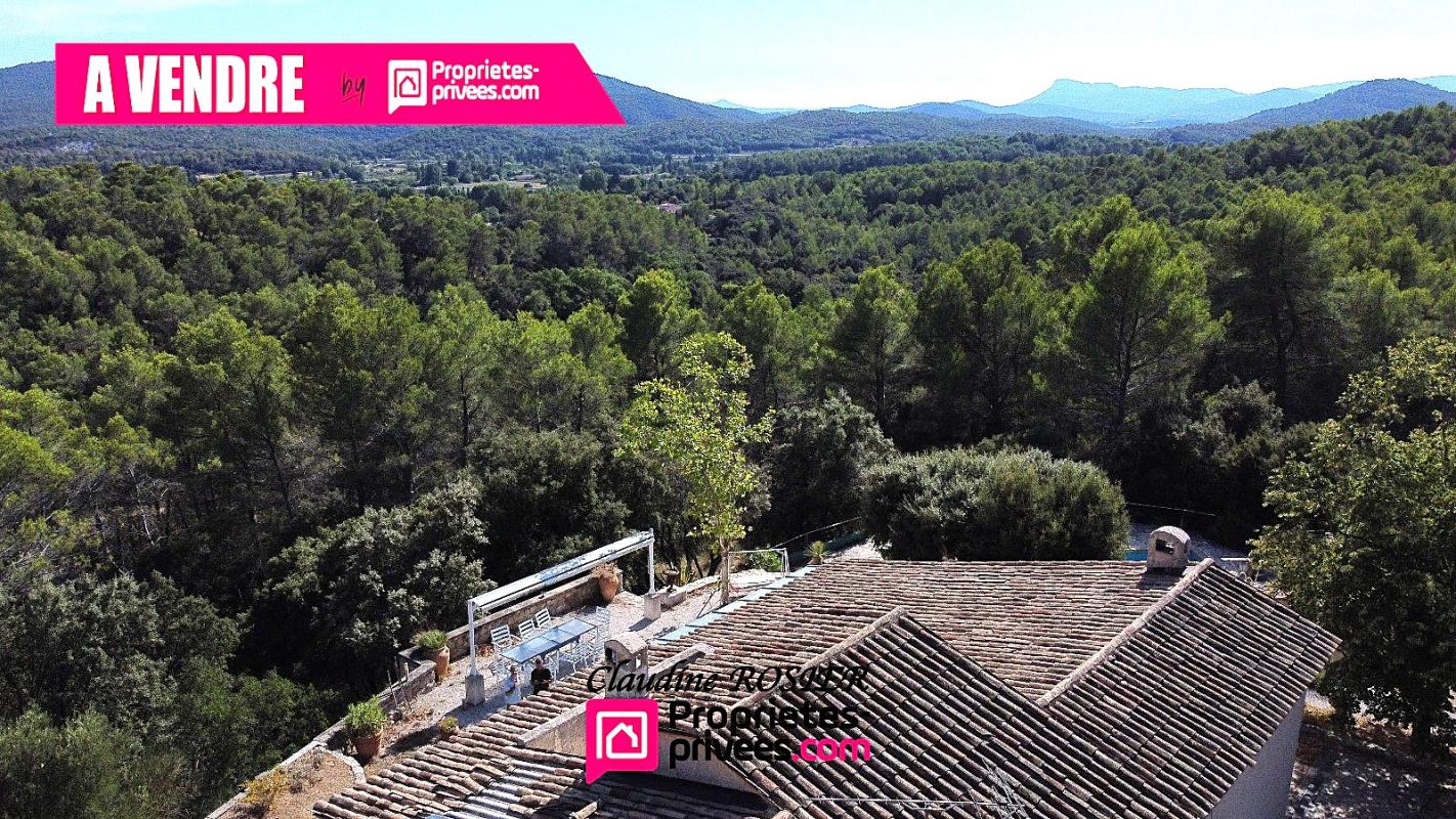 PIGNANS Pignans maison 10 pièce(s) 225 m2 + annexe 233 m² et piscine 6