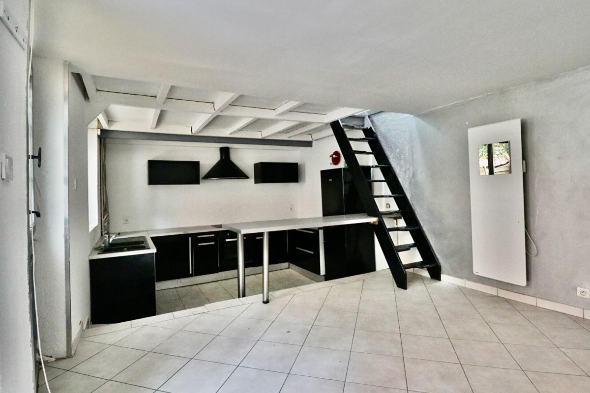 VILLEURBANNE Appartement Villeurbanne 2 pièce(s) 31 m2 1