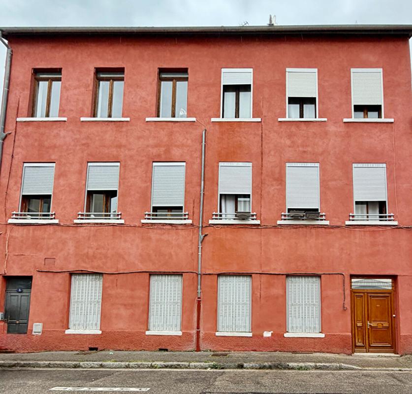 VILLEURBANNE Appartement Villeurbanne 2 pièce(s) 31 m2 8