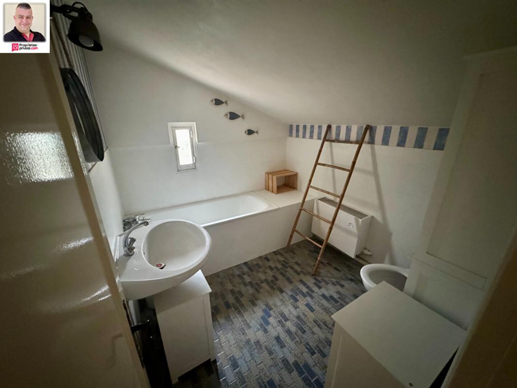 DRAGUIGNAN Villa Draguignan 6 pièces 150 m2 7