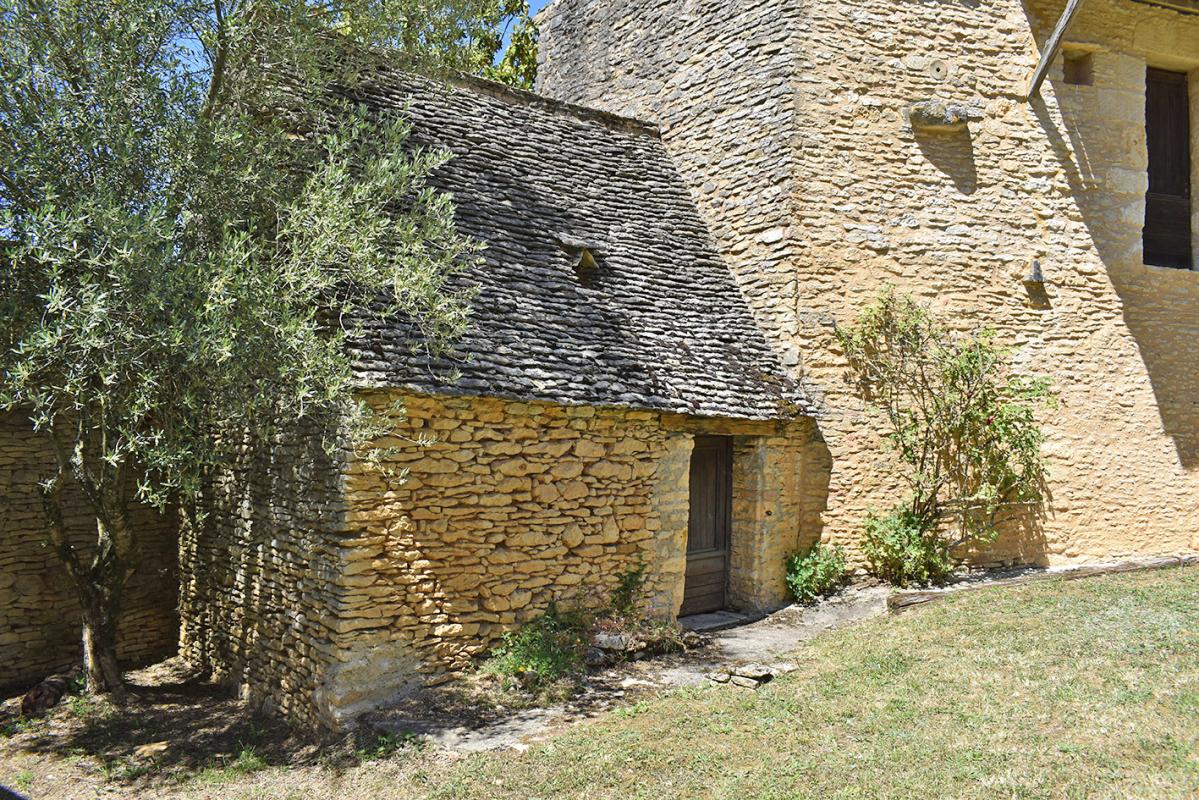 SAINT-AMAND-DE-COLY Propriété de gîtes Coly Saint Amand 18 pièce(s) 403 m2 15