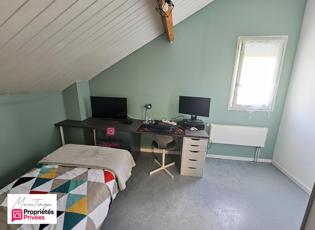 SEVRAN Maison individuelle avec jardin sans vis-à-vis, 5 chambres,  stationnement privatif et tramway à 5 minutes." 11