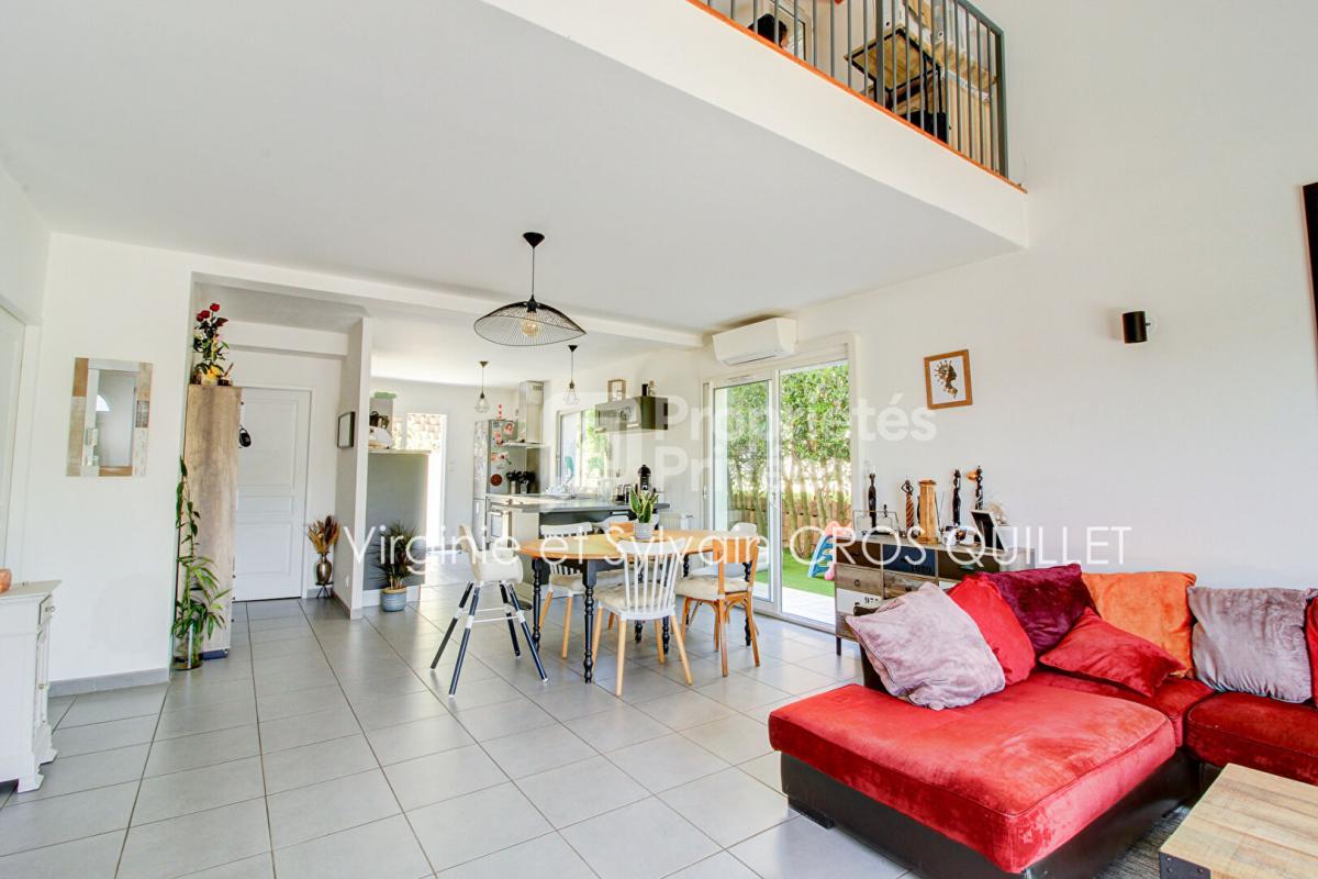 MONTASTRUC-LA-CONSEILLERE Maison T4 + mezzanine bureau 118 m2 + double garage et cellier 1