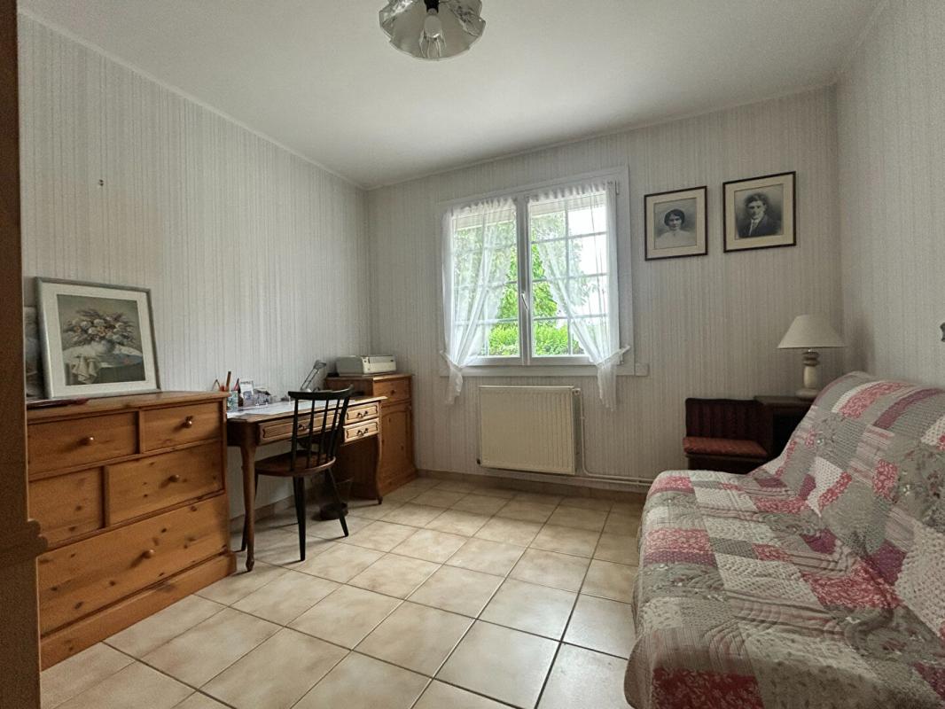 GRISY-LES-PLATRES A 15 MN DE GRISY LES PLATRES. PAVILLON INDIVIDUEL DE PLAIN PIED 15