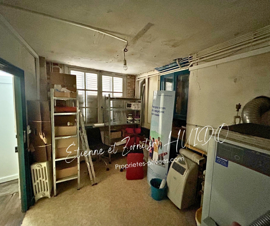 ISSOUDUN Immeuble Issoudun 12