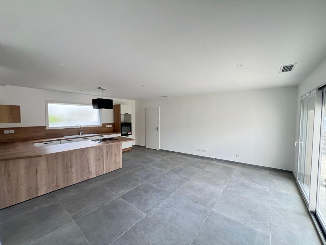CORNAS Maison Cornas 5 pièce(s) 115 m2 7