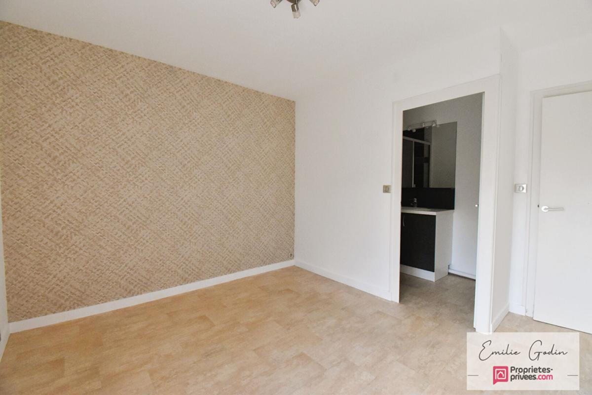 CHOLET Appartement Cholet 2 pièce(s) 41 m2 8
