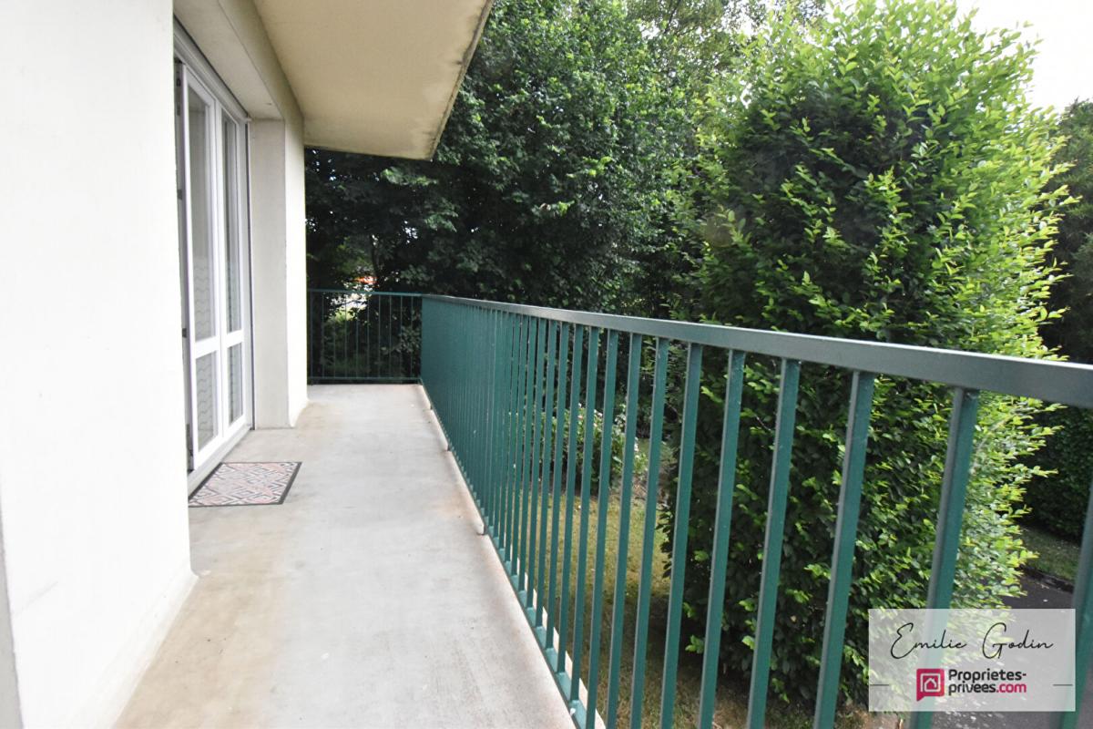 CHOLET Appartement Cholet 2 pièce(s) 41 m2 9