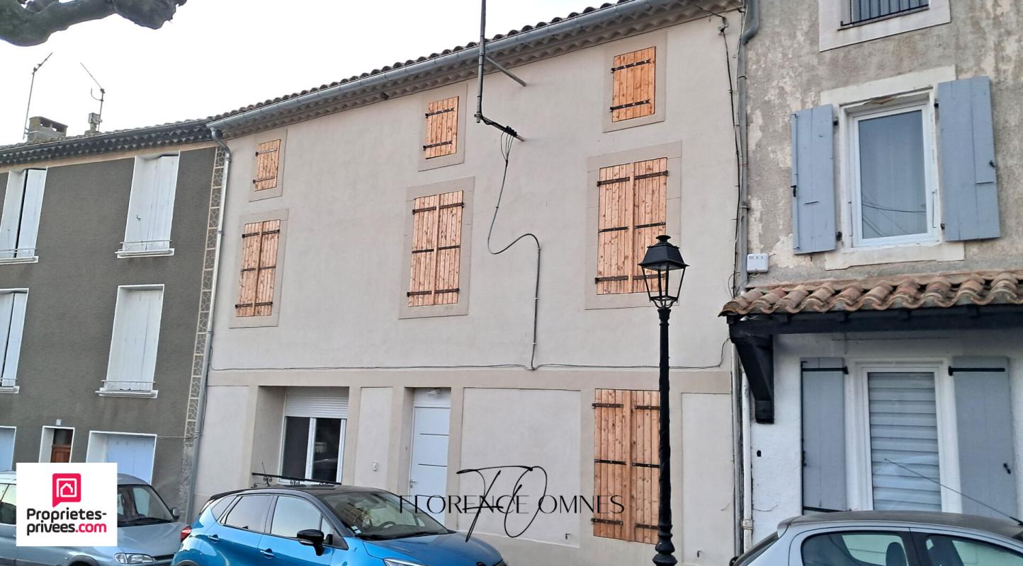 PEZENS Maison de ville  5 chambres entièrement rénovée Pezens  132 m2 + Remise 30m2 3