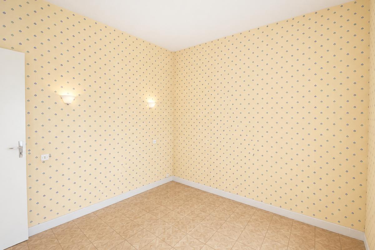 LAFRANCAISE Lafrançaise, 82130 , Tarn et Garonne. Maison  plain-pied  82 m², 5 Pièces , 3 chambres avec jardin privatif et garage fermé 9