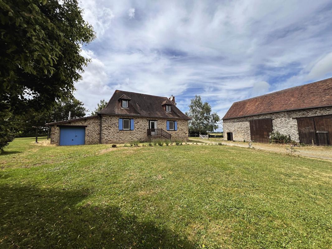 JUMILHAC-LE-GRAND Propriete equestre à Jumilhac Le Grand 1