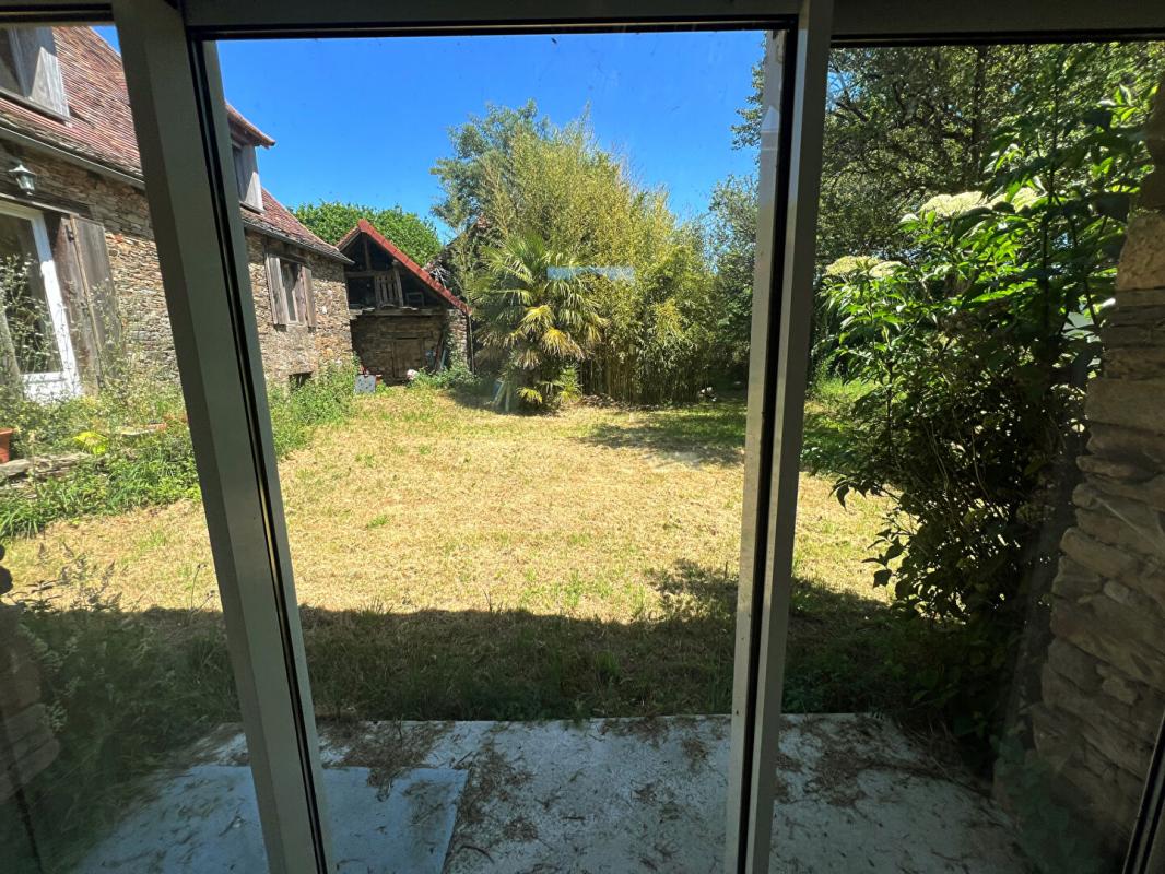 SARRAZAC Maison Sarrazac 7 pièce(s) 265 m2 12