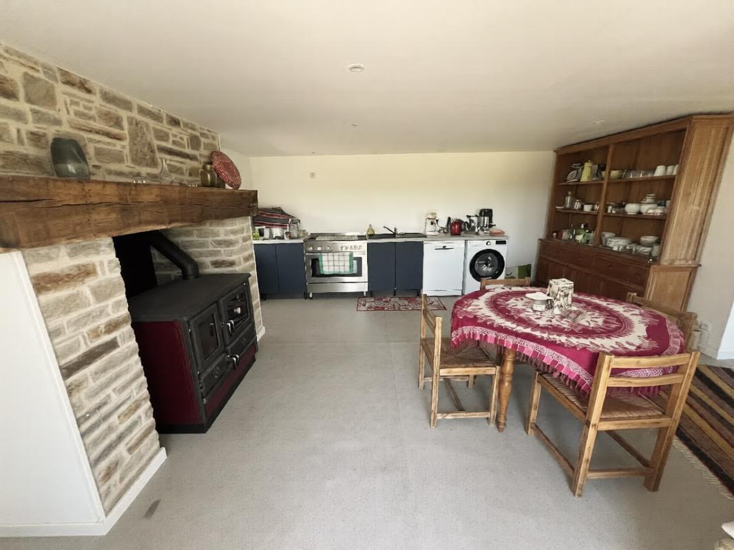 SARRAZAC Maison Sarrazac 7 pièce(s) 265 m2 4